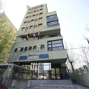  Gazde/Camere de închiriat Casa Siqua
